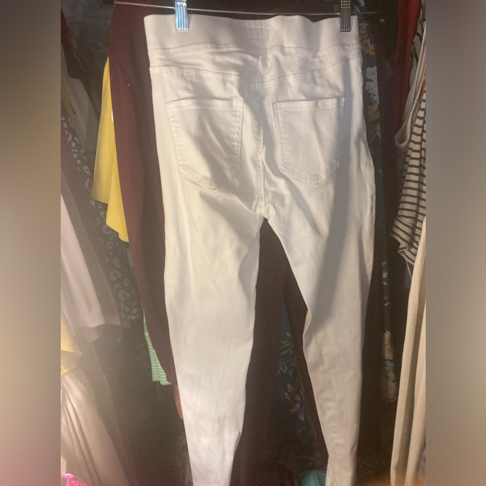 Like new Mudpie pants